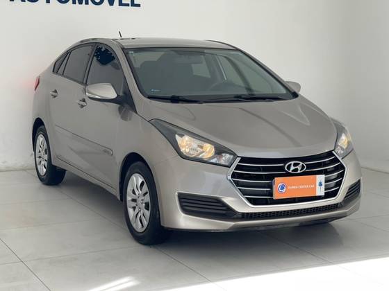 HYUNDAI HB20S 1.6 COMFORT PLUS 16V FLEX 4P AUTOMÁTICO